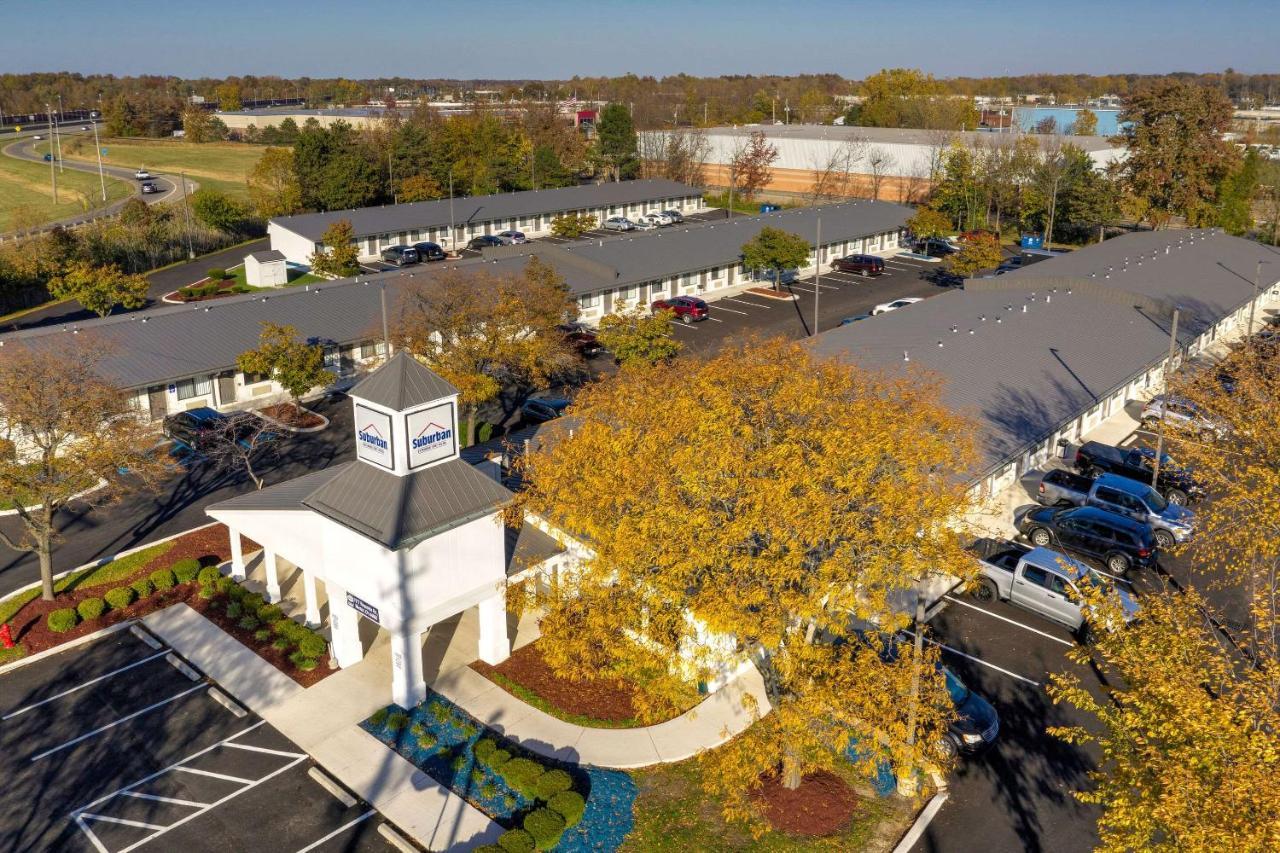Suburban Studios Mentor - Cleveland Northeast Exterior photo