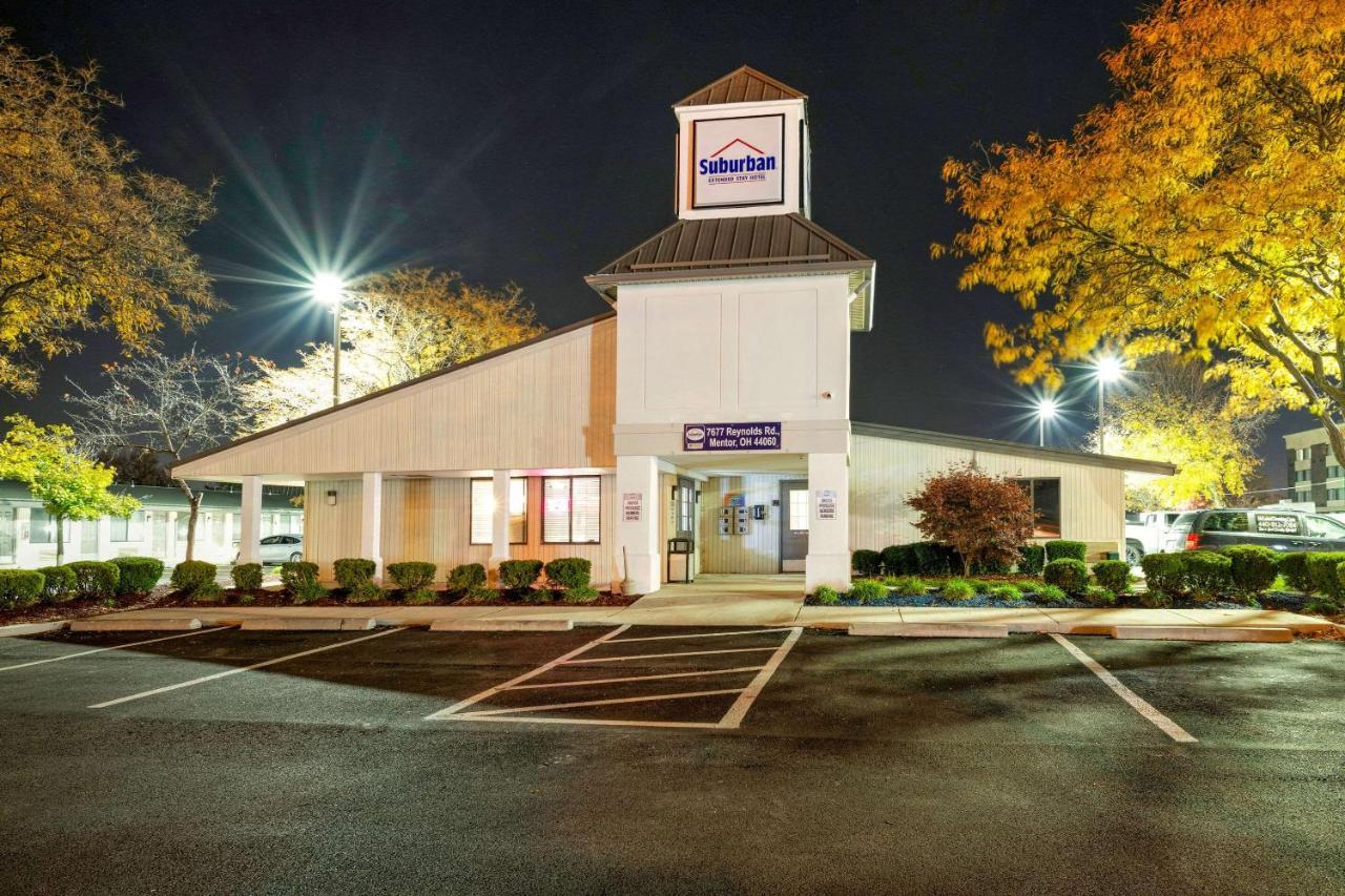 Suburban Studios Mentor - Cleveland Northeast Exterior photo